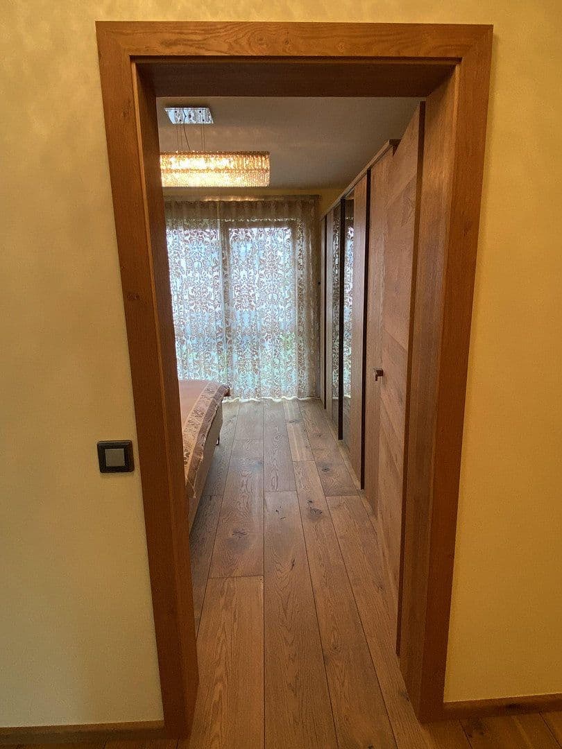 Prodej bytu 4+1 135 m², Hochstraße 30, Baden-Baden, Bádensko-Württembersko Prodej bytu 4+1 135 m², Hochstraße 30, Baden-Baden, Bádensko-Württembersko