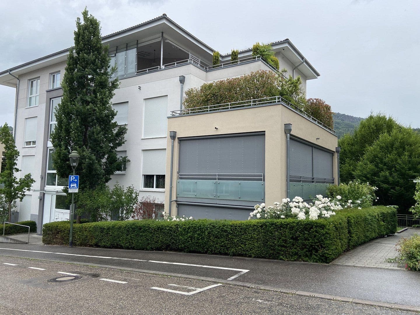 Prodej bytu 4+1 135 m², Hochstraße 30, Baden-Baden, Bádensko-Württembersko Prodej bytu 4+1 135 m², Hochstraße 30, Baden-Baden, Bádensko-Württembersko