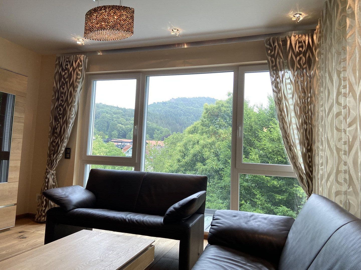 Prodej bytu 4+1 135 m², Hochstraße 30, Baden-Baden, Bádensko-Württembersko Prodej bytu 4+1 135 m², Hochstraße 30, Baden-Baden, Bádensko-Württembersko