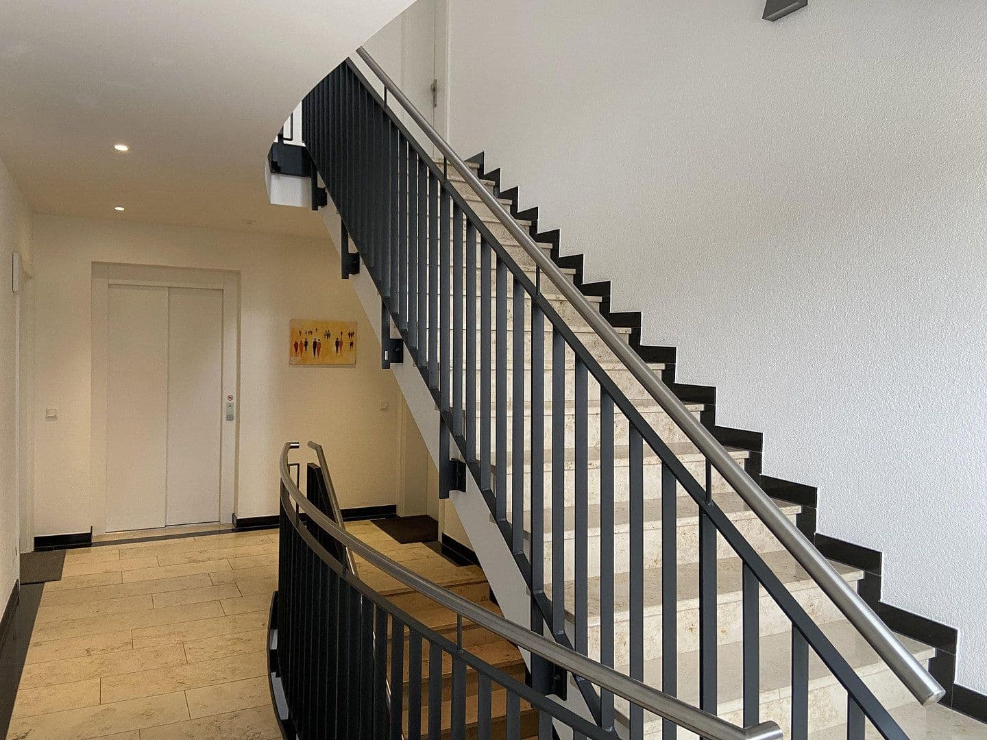 Prodej bytu 4+1 135 m², Hochstraße 30, Baden-Baden, Bádensko-Württembersko Prodej bytu 4+1 135 m², Hochstraße 30, Baden-Baden, Bádensko-Württembersko