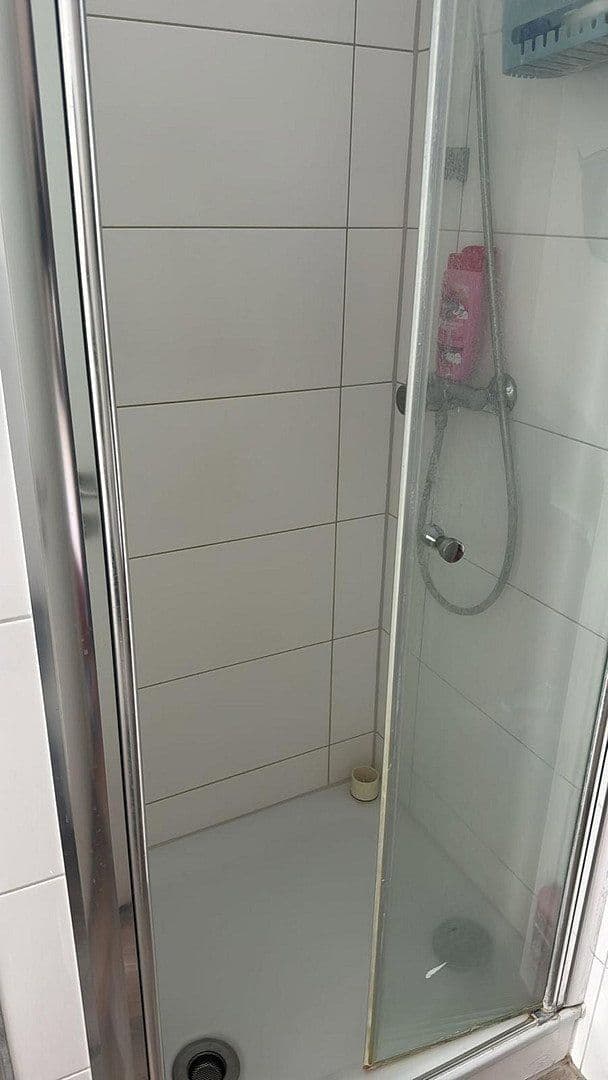 Pronájem bytu 2+1 40 m², Deutzer Straße 17a, Niederkassel, Severní Porýní-Vestfálsko Pronájem bytu 2+1 40 m², Deutzer Straße 17a, Niederkassel, Severní Porýní-Vestfálsko