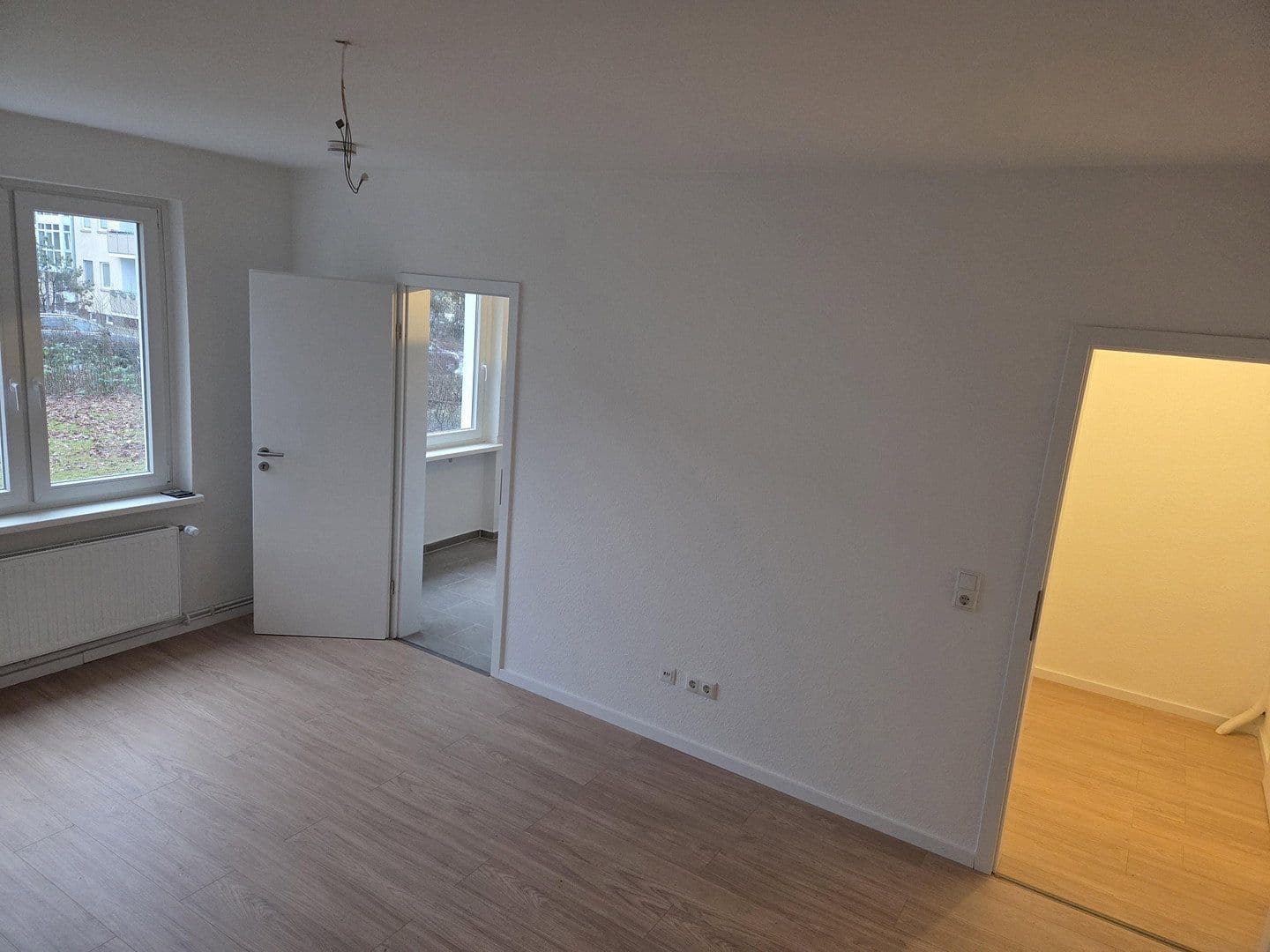 Pronájem bytu 1+1 29 m², Tilsiter Straße 40, Hildesheim, Dolní Sasko Pronájem bytu 1+1 29 m², Tilsiter Straße 40, Hildesheim, Dolní Sasko