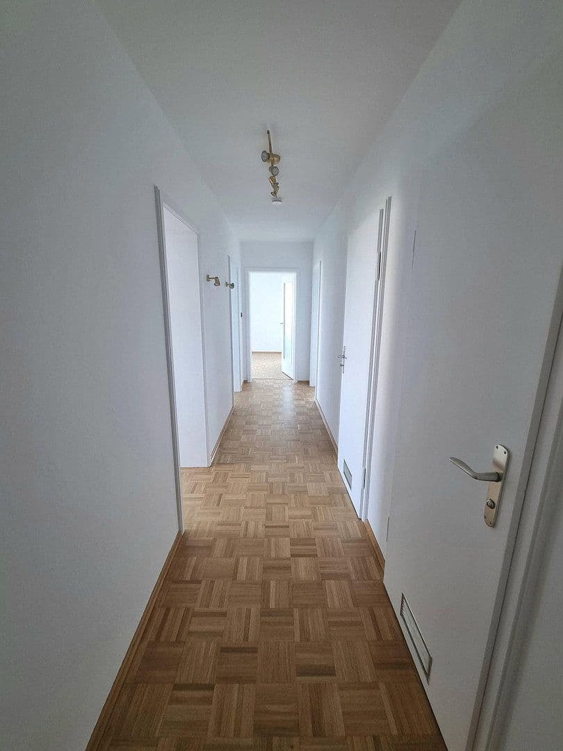 Prodej bytu 3+1 66 m², München, Bavorsko Prodej bytu 3+1 66 m², München, Bavorsko