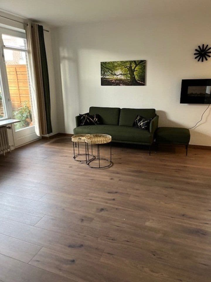 Pronájem bytu 1+1 33 m², Seevetal, Dolní Sasko Pronájem bytu 1+1 33 m², Seevetal, Dolní Sasko