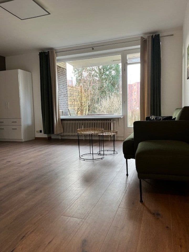 Pronájem bytu 1+1 33 m², Seevetal, Dolní Sasko Pronájem bytu 1+1 33 m², Seevetal, Dolní Sasko
