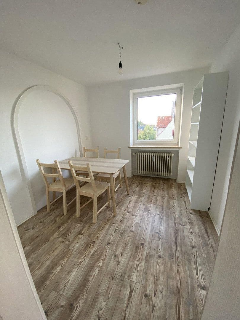 Pronájem bytu 6+1 12 m², Kaufbeuren, Bavorsko Pronájem bytu 6+1 12 m², Kaufbeuren, Bavorsko
