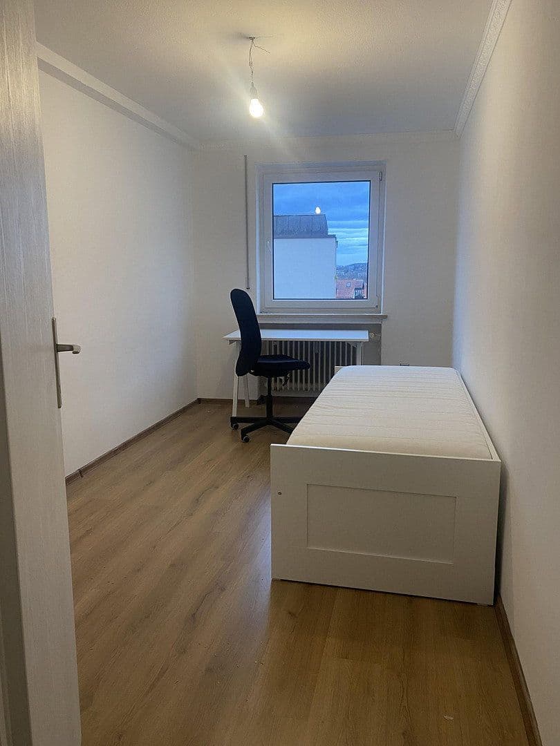 Pronájem bytu 6+1 12 m², Kaufbeuren, Bavorsko Pronájem bytu 6+1 12 m², Kaufbeuren, Bavorsko