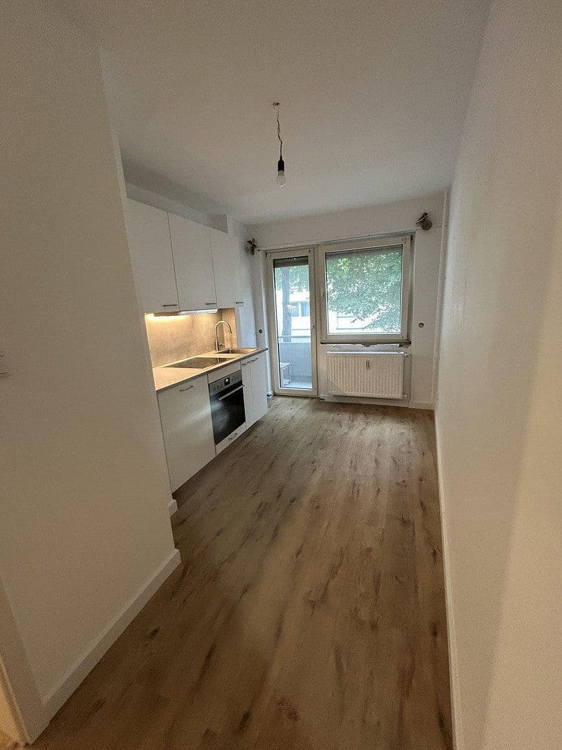 Pronájem bytu 1+kk 43 m², Augartenstraße 44, Mannheim, Bádensko-Württembersko Pronájem bytu 1+kk 43 m², Augartenstraße 44, Mannheim, Bádensko-Württembersko