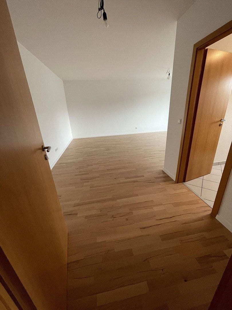 Pronájem bytu 3+1 76 m², Bensheim, Hessen Pronájem bytu 3+1 76 m², Bensheim, Hessen