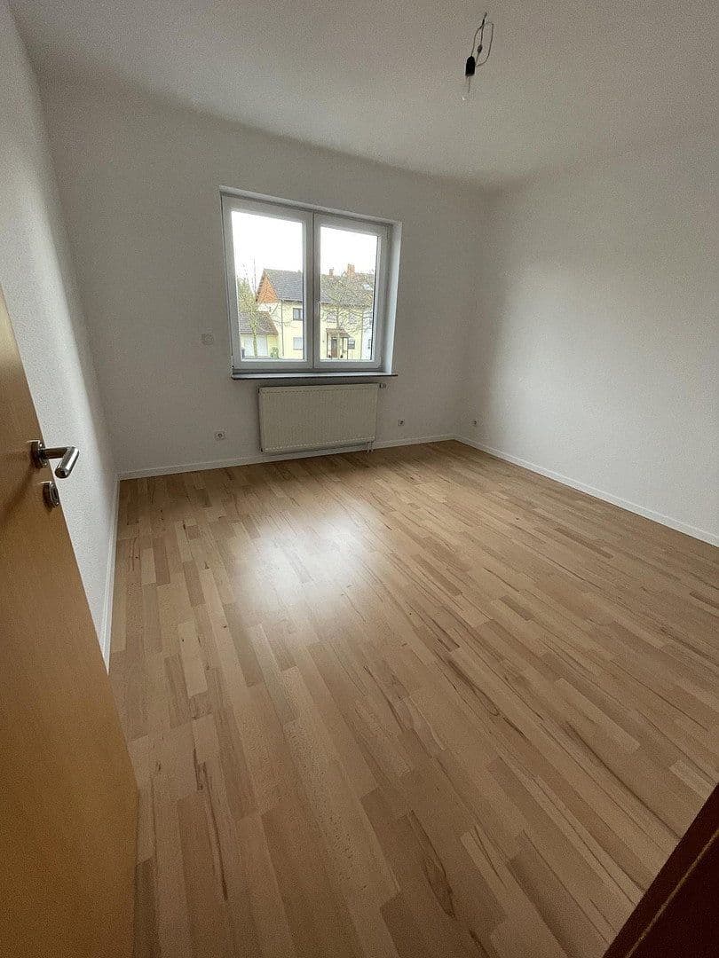 Pronájem bytu 3+1 76 m², Bensheim, Hessen Pronájem bytu 3+1 76 m², Bensheim, Hessen