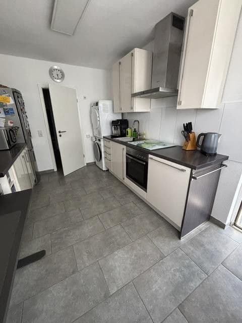 Pronájem bytu 3+1 79 m², Korschenbroich, Severní Porýní-Vestfálsko Pronájem bytu 3+1 79 m², Korschenbroich, Severní Porýní-Vestfálsko