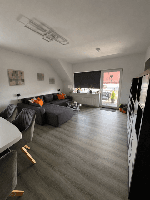 Pronájem bytu 3+1 79 m², Korschenbroich, Severní Porýní-Vestfálsko Pronájem bytu 3+1 79 m², Korschenbroich, Severní Porýní-Vestfálsko