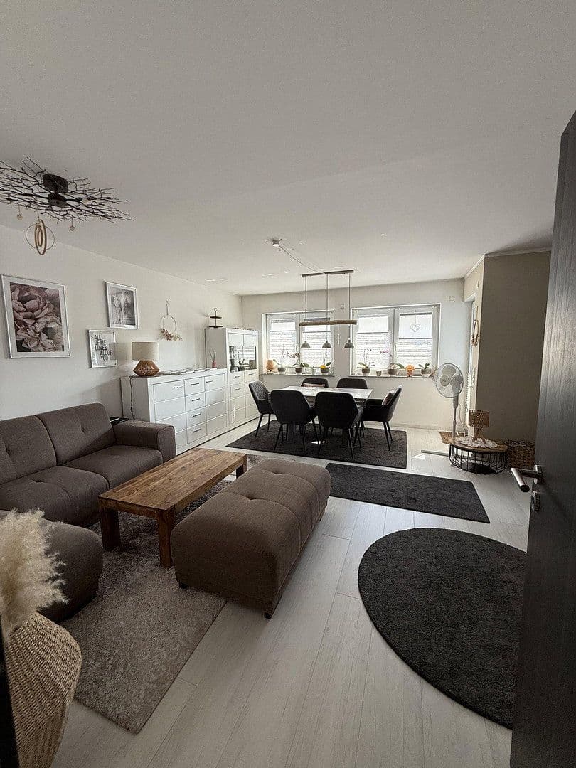 Prodej bytu 3+1 83 m², Biebertal, Hessen Prodej bytu 3+1 83 m², Biebertal, Hessen