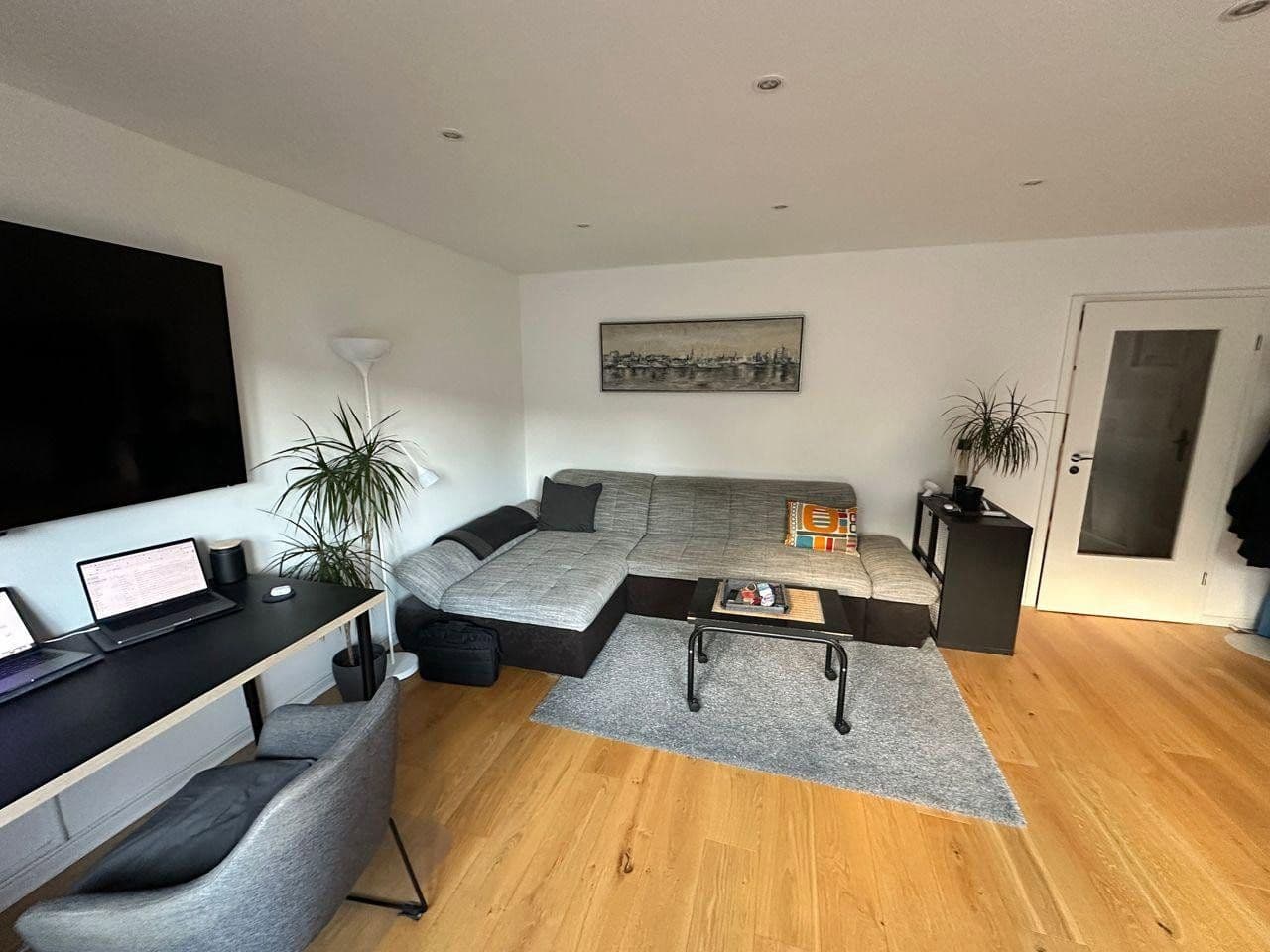 Pronájem bytu 2+1 75 m², Hamburg, Hamburg Pronájem bytu 2+1 75 m², Hamburg, Hamburg
