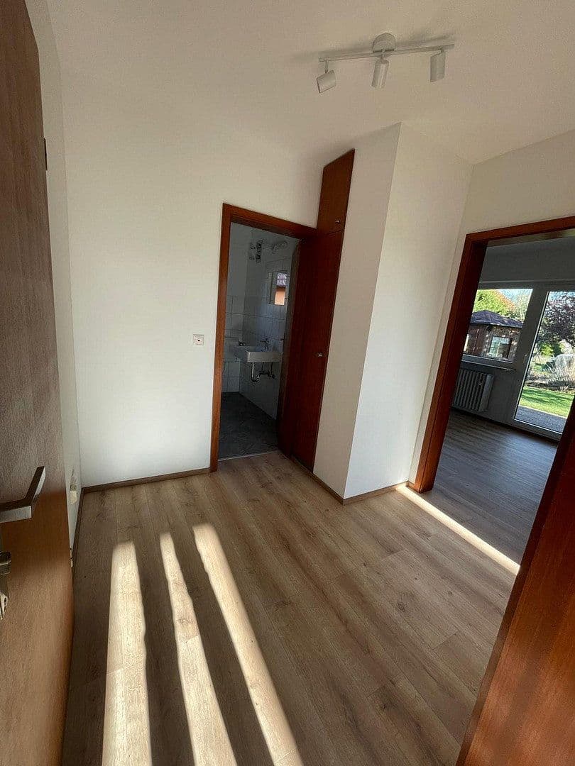 Prodej domu 275 m², pozemek 985 m², Schondra, Bavorsko Prodej domu 275 m², pozemek 985 m², Schondra, Bavorsko