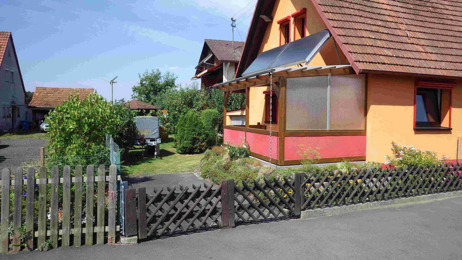 Prodej domu 275 m², pozemek 985 m², Schondra, Bavorsko Prodej domu 275 m², pozemek 985 m², Schondra, Bavorsko