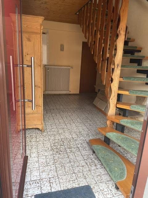 Prodej domu 275 m², pozemek 985 m², Schondra, Bavorsko Prodej domu 275 m², pozemek 985 m², Schondra, Bavorsko