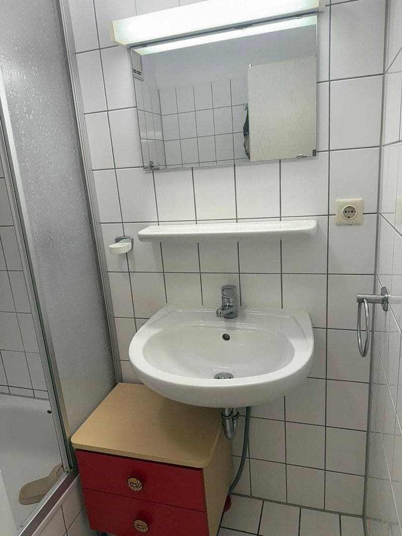 Pronájem bytu 1+1 28 m², Lange Straße 74, Fürth, Bavorsko Pronájem bytu 1+1 28 m², Lange Straße 74, Fürth, Bavorsko