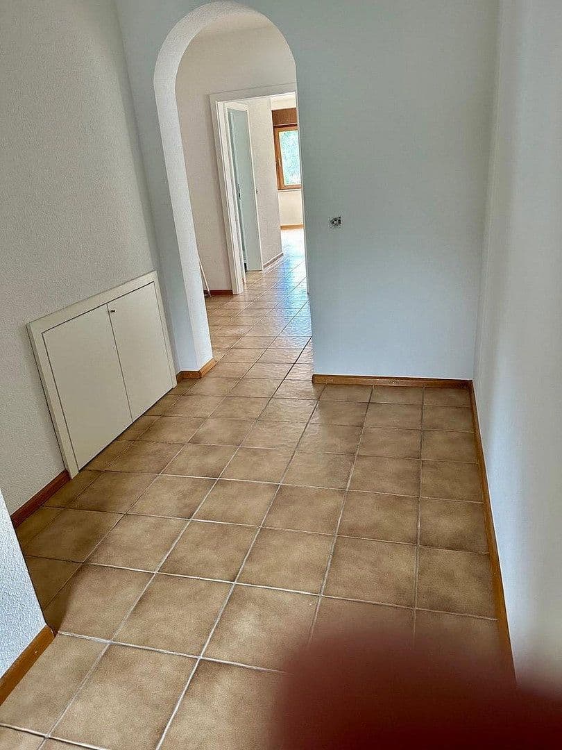 Pronájem bytu 5+1 150 m², Ettlingen, Bádensko-Württembersko Pronájem bytu 5+1 150 m², Ettlingen, Bádensko-Württembersko