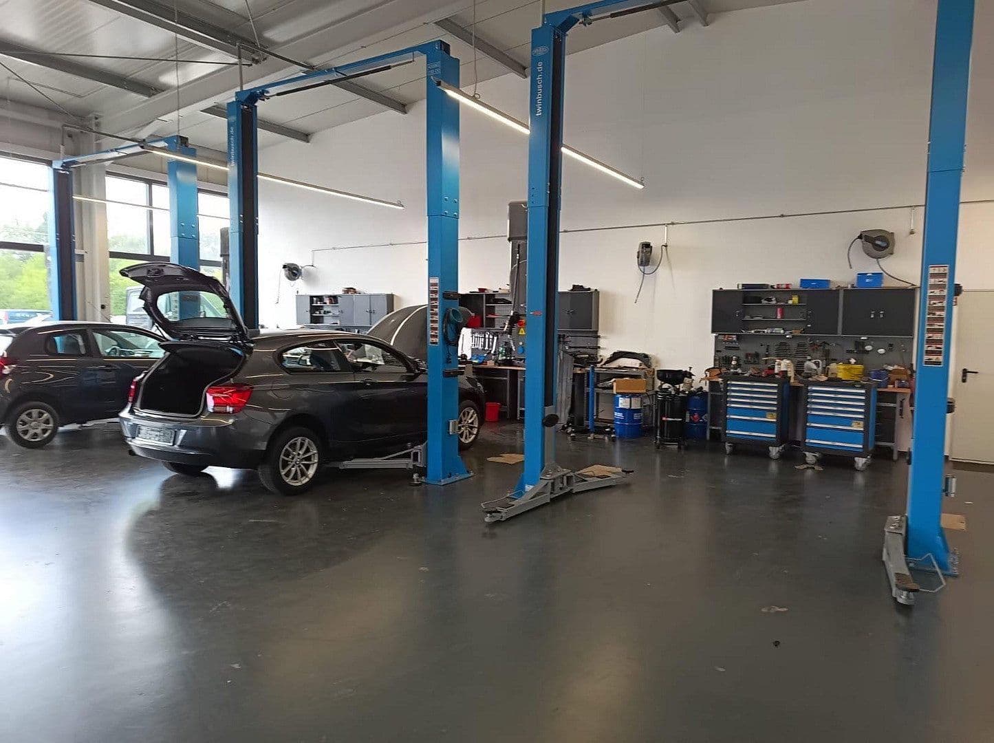Pronájem nebytového prostoru 900 m², Untere Gewerbestraße 10, Pfaffen-Schwabenheim, Porýní-Falc Pronájem nebytového prostoru 900 m², Untere Gewerbestraße 10, Pfaffen-Schwabenheim, Porýní-Falc