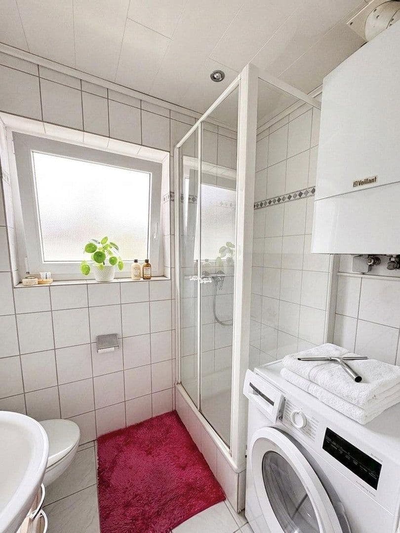 Prodej bytu 2+1 45 m², Hardtstr. 3, Wiesbaden, Hessen Prodej bytu 2+1 45 m², Hardtstr. 3, Wiesbaden, Hessen