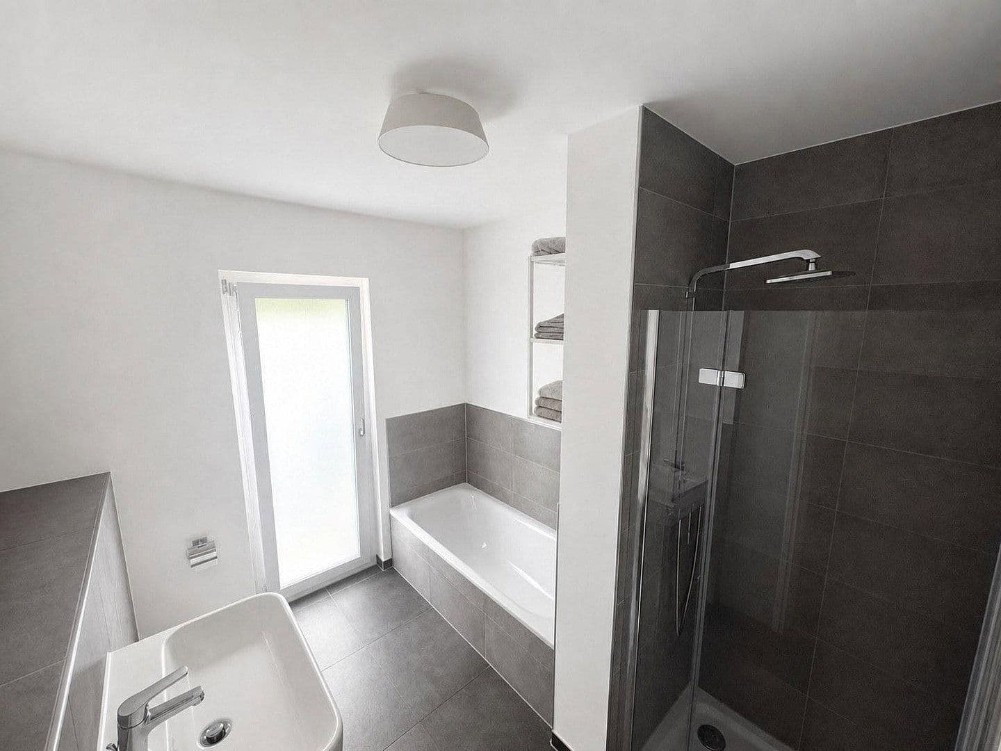 Prodej bytu 4+1 114 m², Frankfurt, Hessen Prodej bytu 4+1 114 m², Frankfurt, Hessen