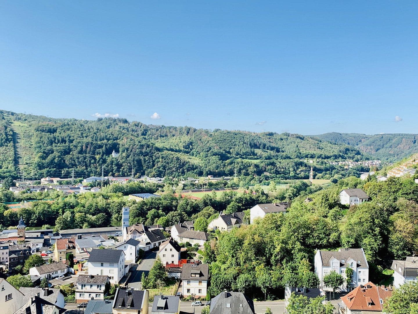 Pronájem domu 135 m², pozemek 587 m², Auf der Hardt 1, Bad Ems, Porýní-Falc Pronájem domu 135 m², pozemek 587 m², Auf der Hardt 1, Bad Ems, Porýní-Falc
