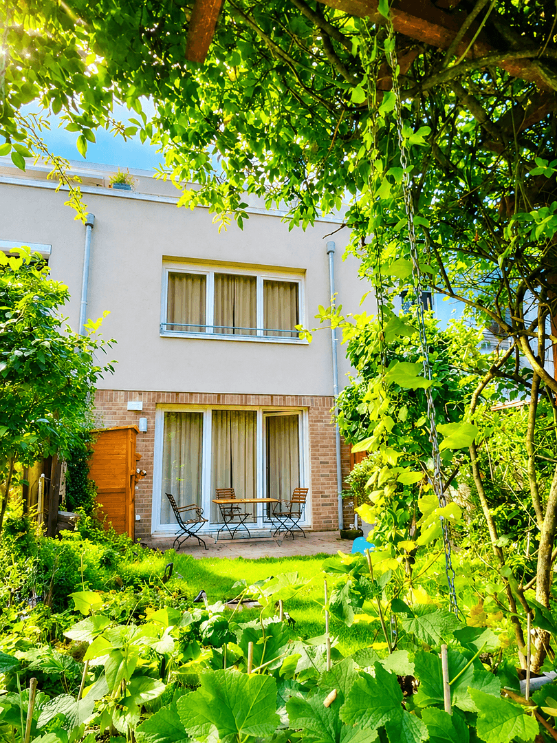 Prodej domu 125 m², pozemek 130 m², Berlin, Berlín Prodej domu 125 m², pozemek 130 m², Berlin, Berlín
