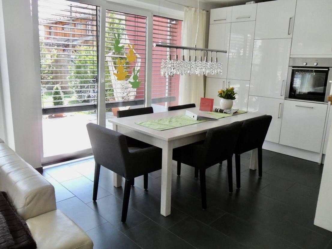 Prodej bytu 4+1 167 m², Wirthfeldweg 1, Sauerlach, Bavorsko Prodej bytu 4+1 167 m², Wirthfeldweg 1, Sauerlach, Bavorsko
