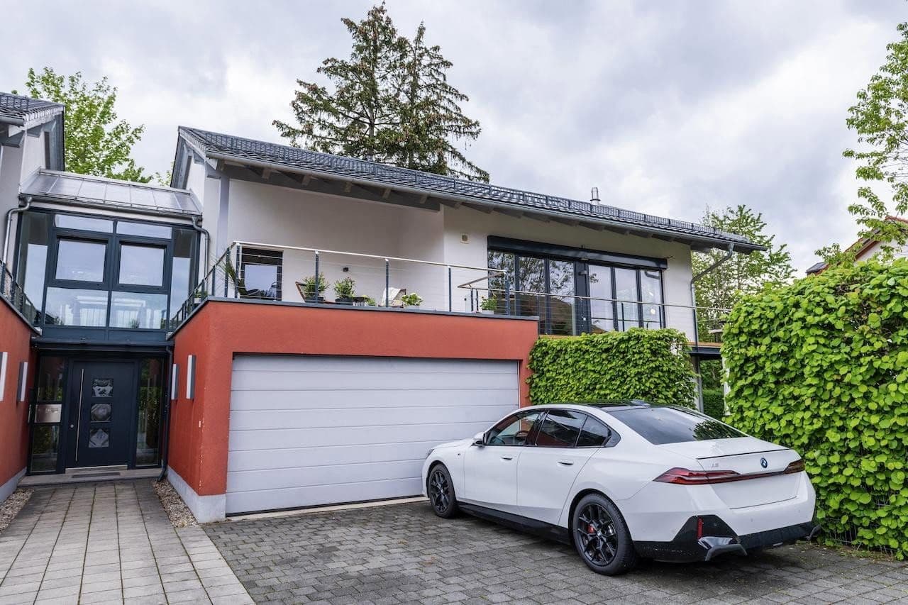 Prodej bytu 4+1 167 m², Wirthfeldweg 1, Sauerlach, Bavorsko Prodej bytu 4+1 167 m², Wirthfeldweg 1, Sauerlach, Bavorsko
