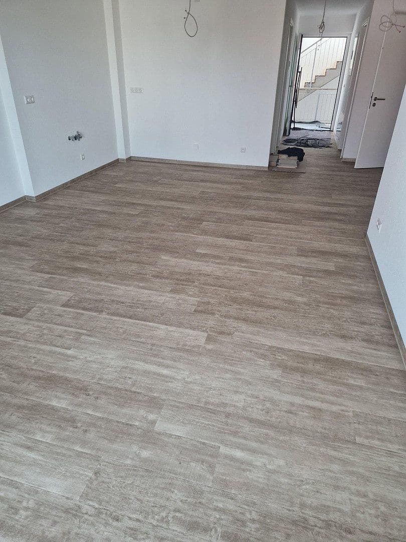 Pronájem bytu 3+1 78 m², Sachsenhausener Str. 12, Giengen an der Brenz, Bádensko-Württembersko Pronájem bytu 3+1 78 m², Sachsenhausener Str. 12, Giengen an der Brenz, Bádensko-Württembersko