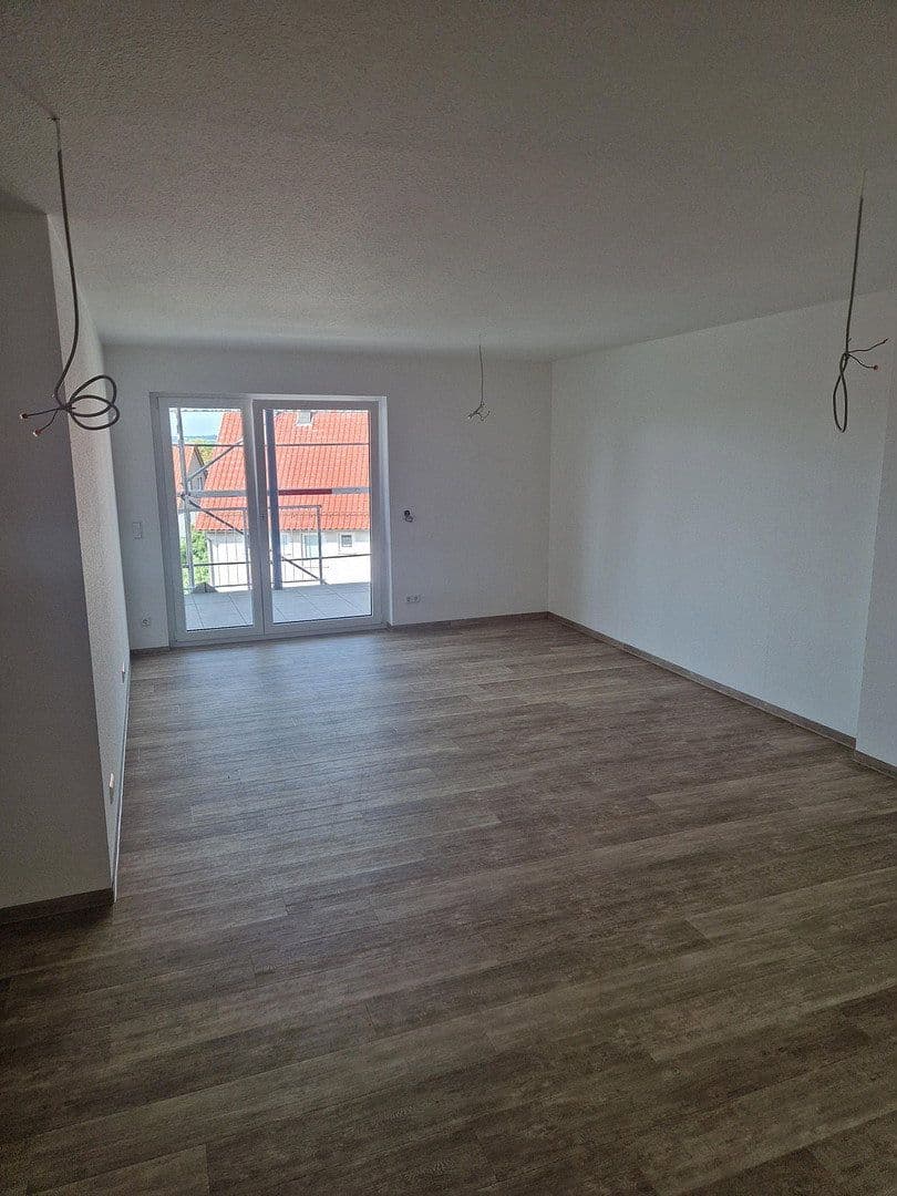 Pronájem bytu 3+1 78 m², Sachsenhausener Str. 12, Giengen an der Brenz, Bádensko-Württembersko Pronájem bytu 3+1 78 m², Sachsenhausener Str. 12, Giengen an der Brenz, Bádensko-Württembersko