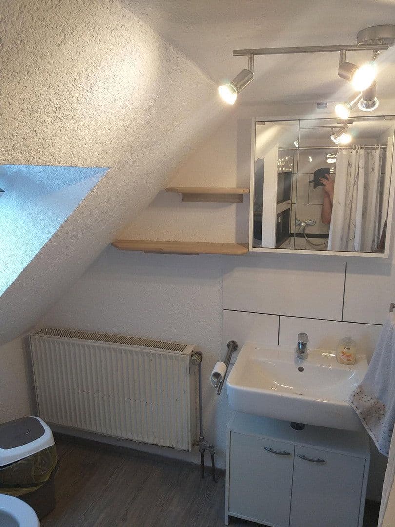 Pronájem bytu 6+1 160 m², Alemannenstraße 29, Schwäbisch Gmünd, Bádensko-Württembersko Pronájem bytu 6+1 160 m², Alemannenstraße 29, Schwäbisch Gmünd, Bádensko-Württembersko