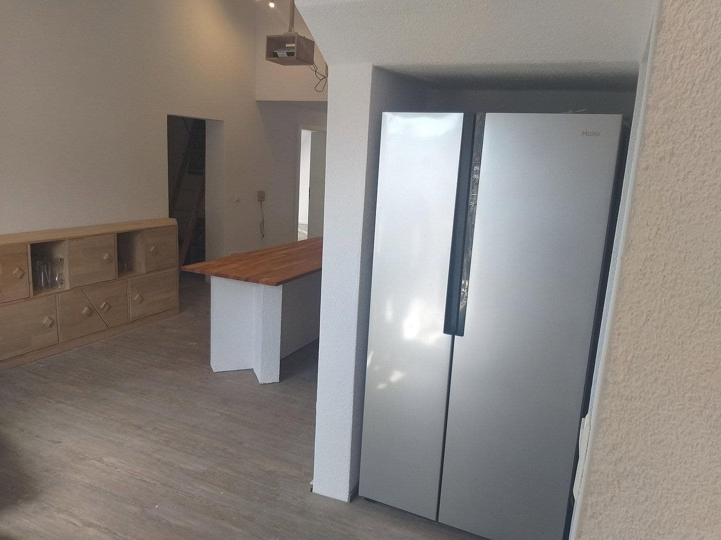 Pronájem bytu 6+1 160 m², Alemannenstraße 29, Schwäbisch Gmünd, Bádensko-Württembersko Pronájem bytu 6+1 160 m², Alemannenstraße 29, Schwäbisch Gmünd, Bádensko-Württembersko
