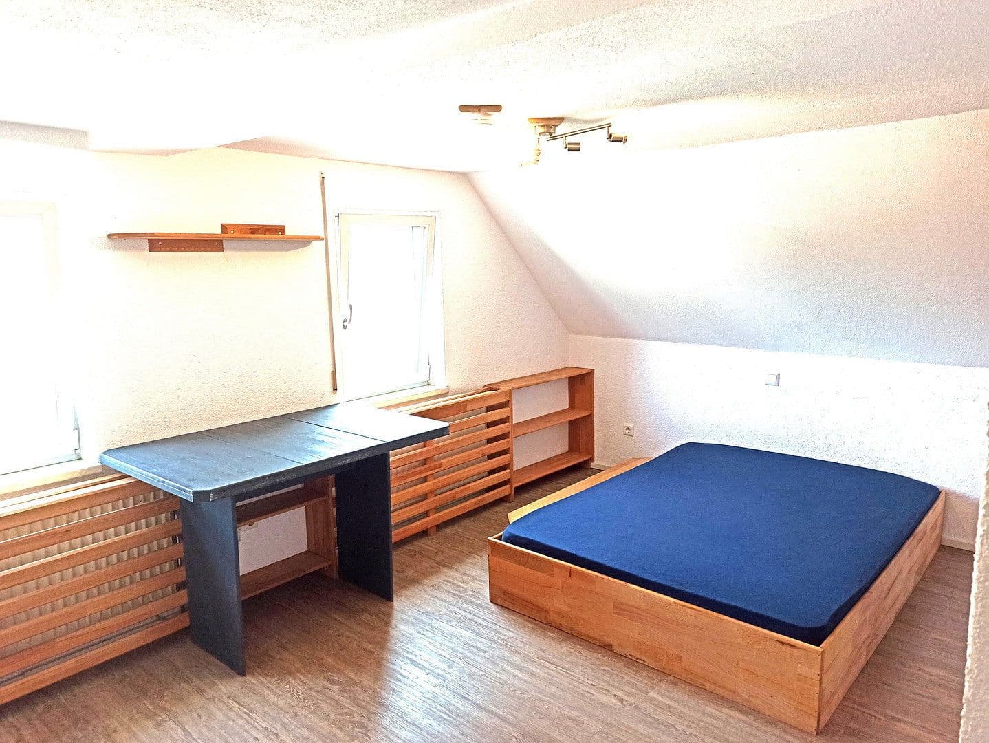Pronájem bytu 6+1 160 m², Alemannenstraße 29, Schwäbisch Gmünd, Bádensko-Württembersko Pronájem bytu 6+1 160 m², Alemannenstraße 29, Schwäbisch Gmünd, Bádensko-Württembersko