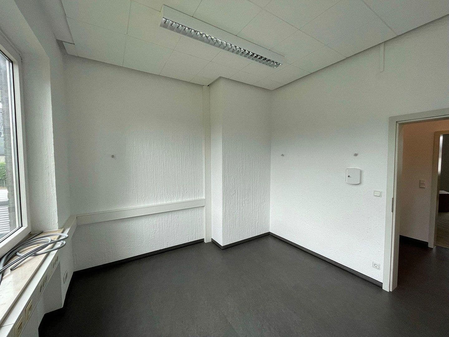 Pronájem kanceláře 323 m², Oberhausen, Severní Porýní-Vestfálsko Pronájem kanceláře 323 m², Oberhausen, Severní Porýní-Vestfálsko