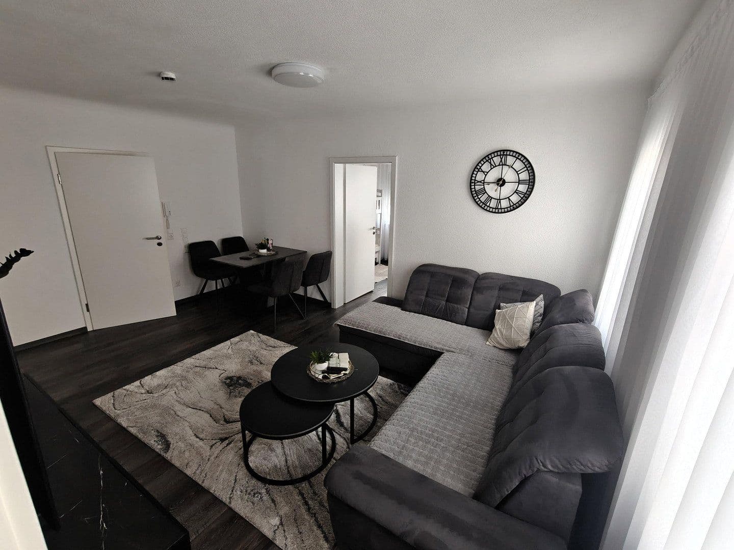 Pronájem bytu 3+1 72 m², Rathausstr. 15, Kusterdingen, Bádensko-Württembersko Pronájem bytu 3+1 72 m², Rathausstr. 15, Kusterdingen, Bádensko-Württembersko
