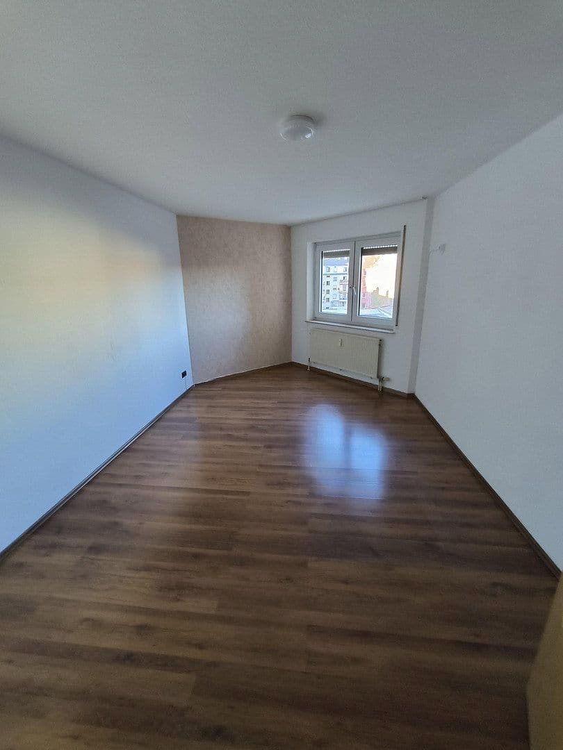 Prodej bytu 2+1 58 m², Kaiser Wilhelm Str., Ludwigshafen am Rhein, Porýní-Falc Prodej bytu 2+1 58 m², Kaiser Wilhelm Str., Ludwigshafen am Rhein, Porýní-Falc
