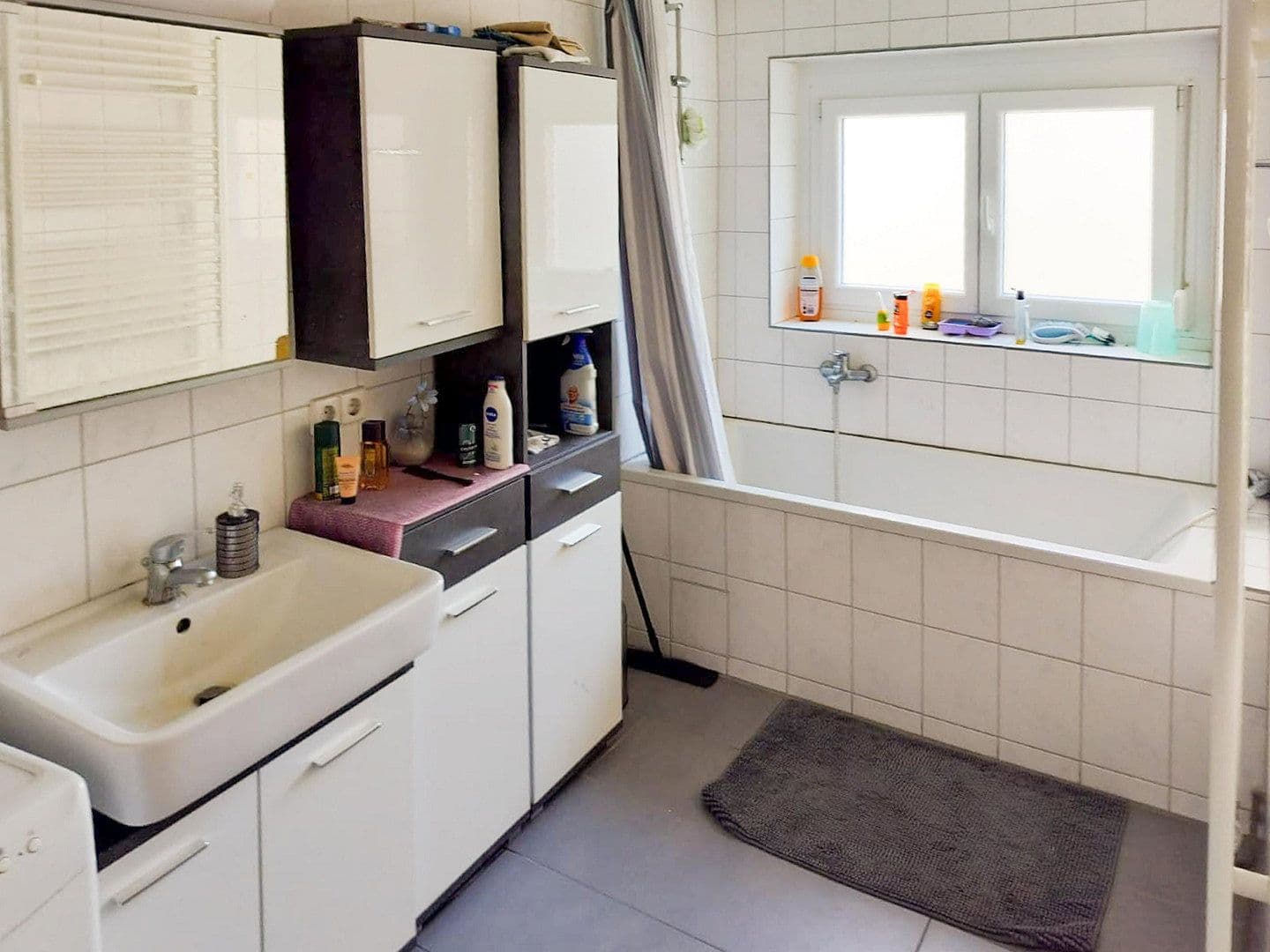 Pronájem bytu 2+1 66 m², Urbanstraße 18, Plochingen, Bádensko-Württembersko Pronájem bytu 2+1 66 m², Urbanstraße 18, Plochingen, Bádensko-Württembersko