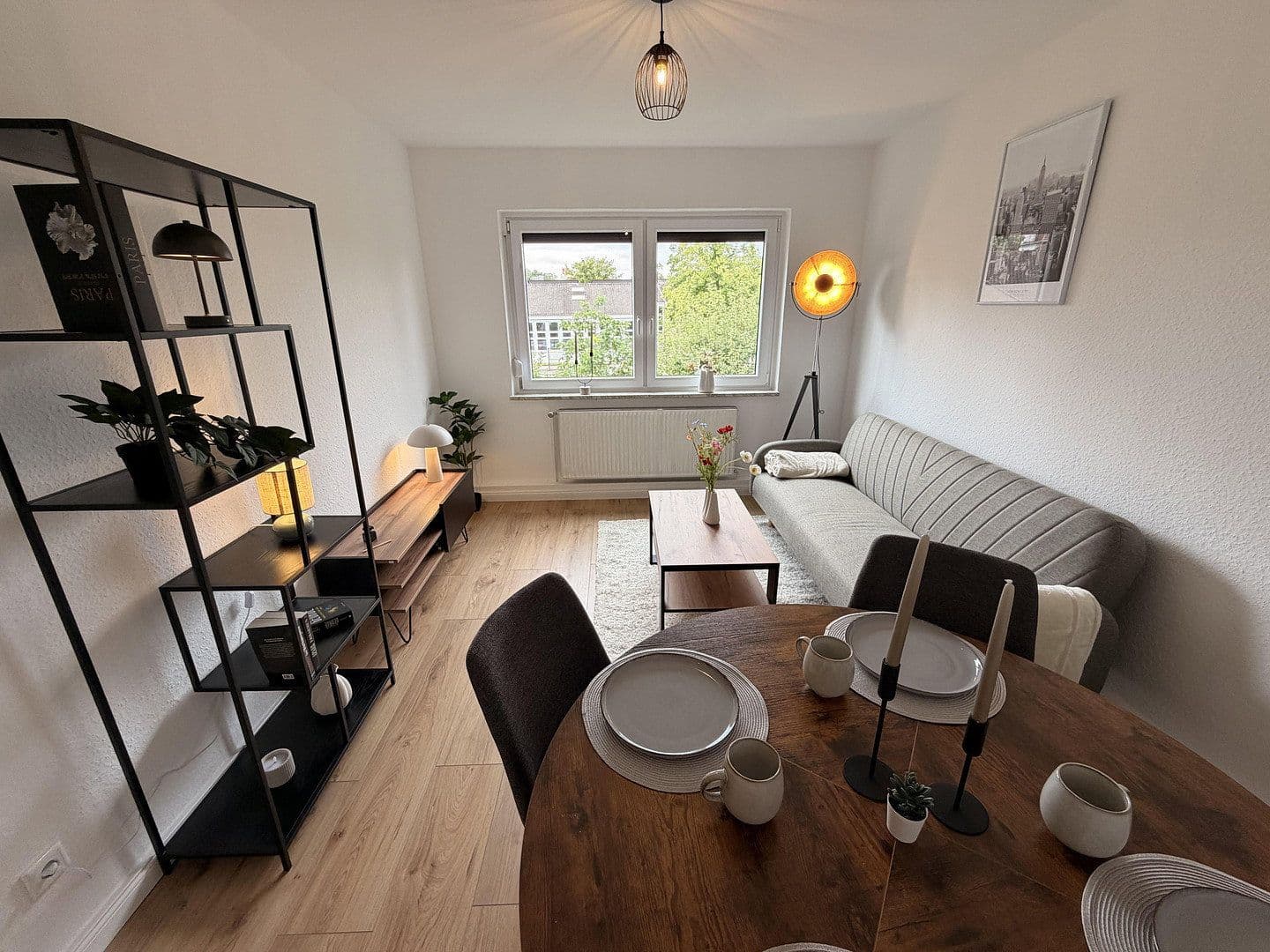 Prodej bytu 2+1 40 m², Löhnhorster Straße 4, Bremen, Bremen Prodej bytu 2+1 40 m², Löhnhorster Straße 4, Bremen, Bremen