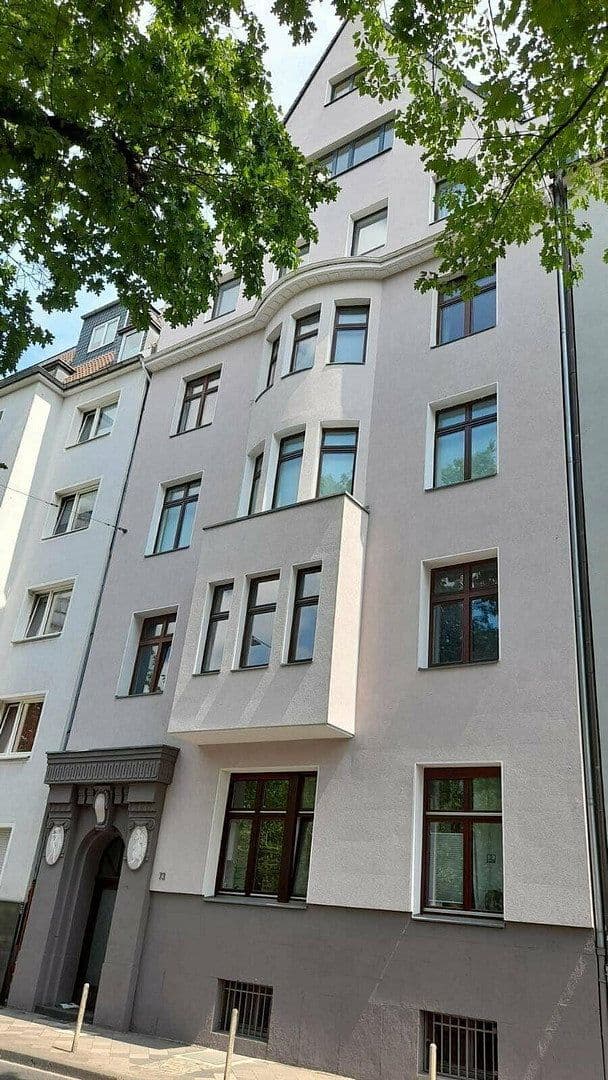 Prodej bytu 4+1 127 m², Düsseldorf, Severní Porýní-Vestfálsko Prodej bytu 4+1 127 m², Düsseldorf, Severní Porýní-Vestfálsko