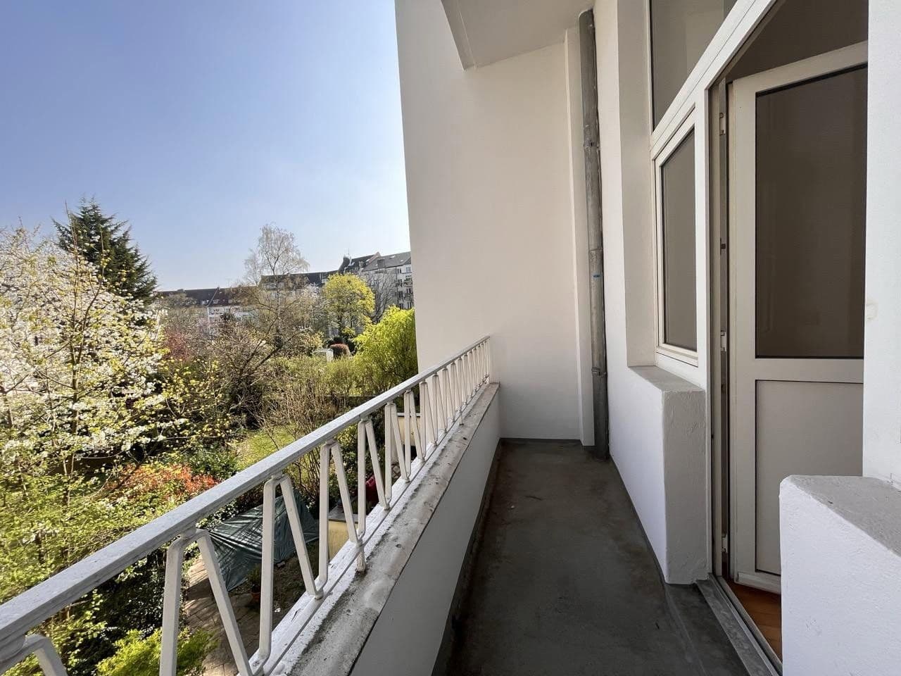 Prodej bytu 4+1 127 m², Düsseldorf, Severní Porýní-Vestfálsko Prodej bytu 4+1 127 m², Düsseldorf, Severní Porýní-Vestfálsko