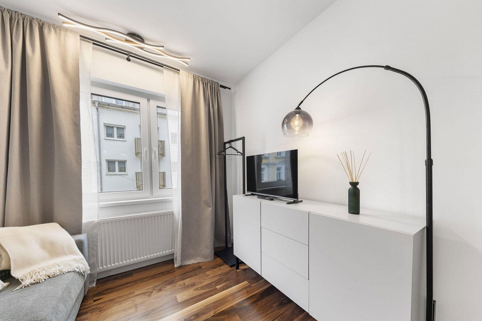 Pronájem bytu 1+1 19 m², Ickstattstraße 20, München, Bavorsko Pronájem bytu 1+1 19 m², Ickstattstraße 20, München, Bavorsko