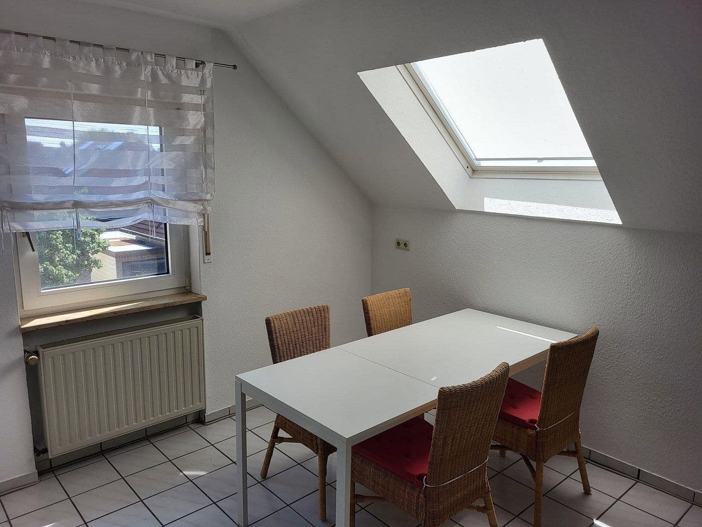 Pronájem bytu 2+1 60 m², Würselen, Severní Porýní-Vestfálsko Pronájem bytu 2+1 60 m², Würselen, Severní Porýní-Vestfálsko