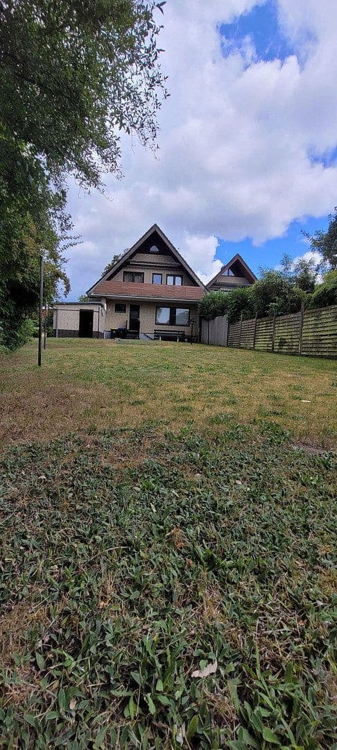 Prodej domu 112 m², pozemek 670 m², Stockelsdorf, Šlesvicko-Holštýnsko Prodej domu 112 m², pozemek 670 m², Stockelsdorf, Šlesvicko-Holštýnsko