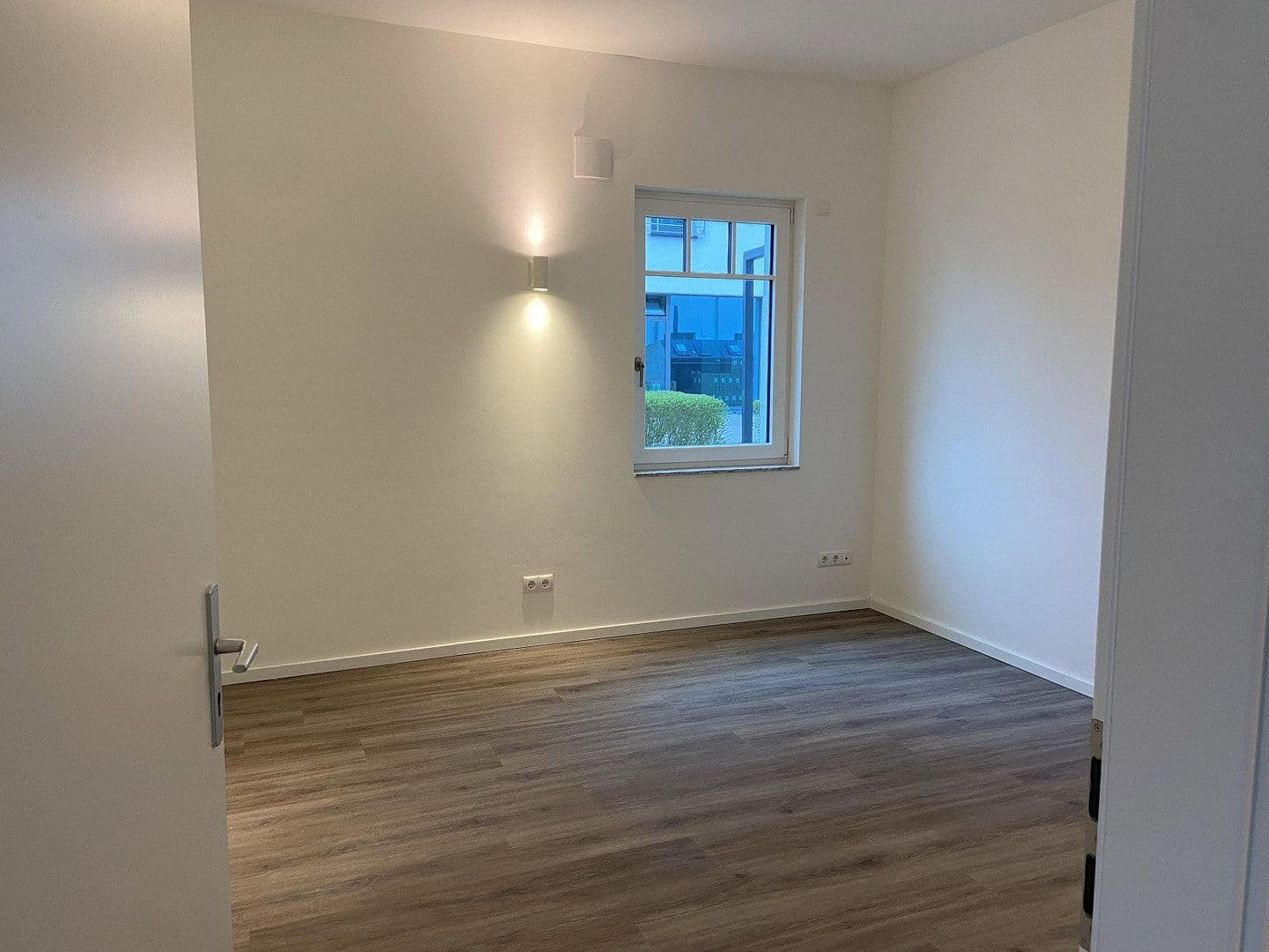 Pronájem kanceláře 23 m², Strandstraße 136, Timmendorfer Strand, Šlesvicko-Holštýnsko Pronájem kanceláře 23 m², Strandstraße 136, Timmendorfer Strand, Šlesvicko-Holštýnsko
