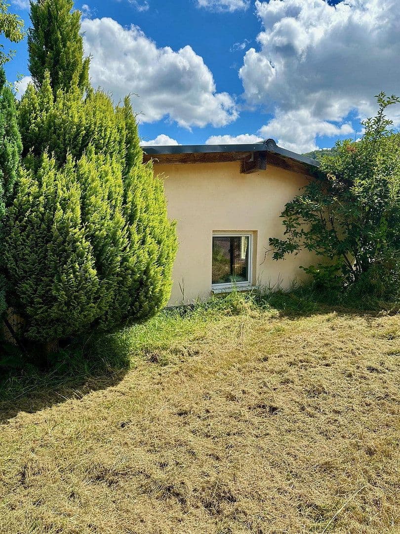 Prodej domu 140 m², pozemek 1.813 m², Kinheim, Porýní-Falc Prodej domu 140 m², pozemek 1.813 m², Kinheim, Porýní-Falc