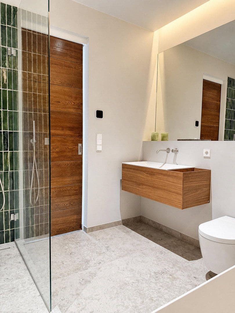 Prodej bytu 3+1 132 m², Berlin, Berlín Prodej bytu 3+1 132 m², Berlin, Berlín