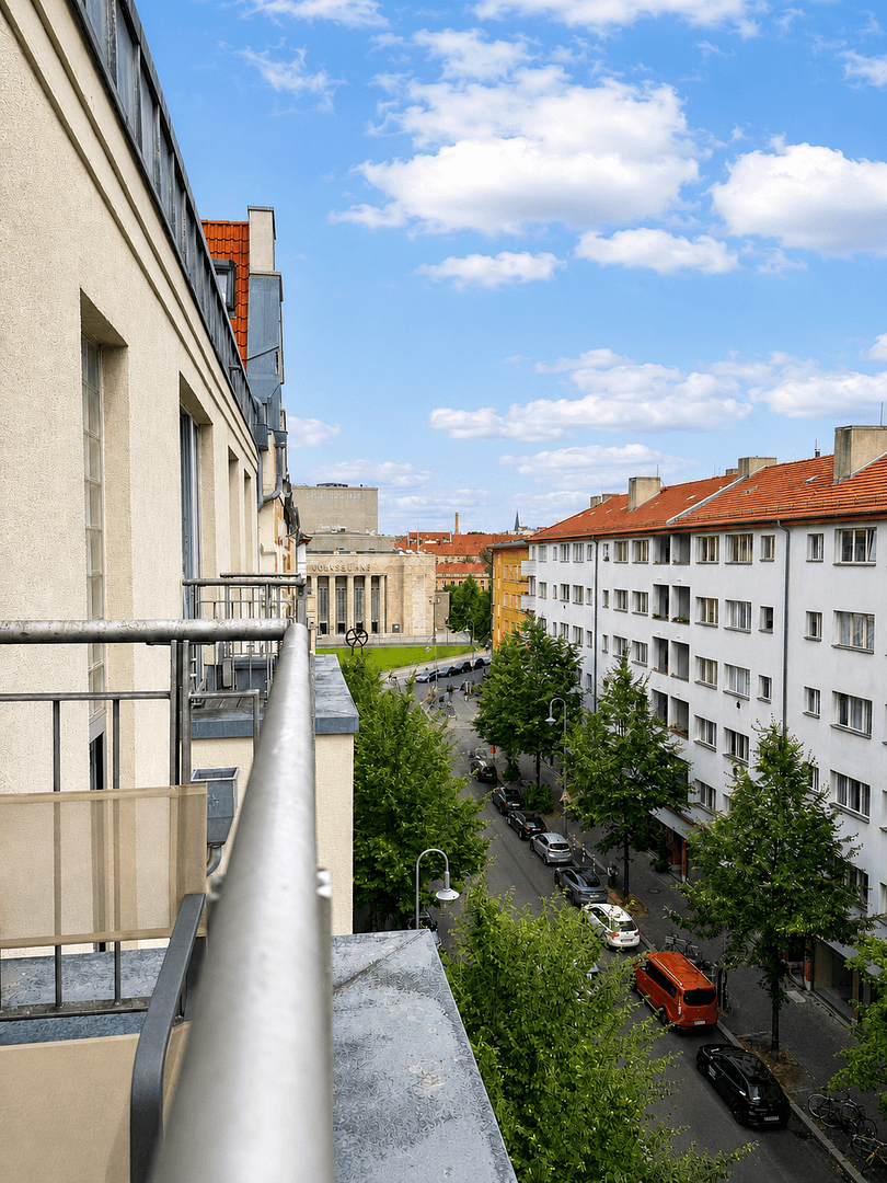 Prodej bytu 3+1 132 m², Berlin, Berlín Prodej bytu 3+1 132 m², Berlin, Berlín