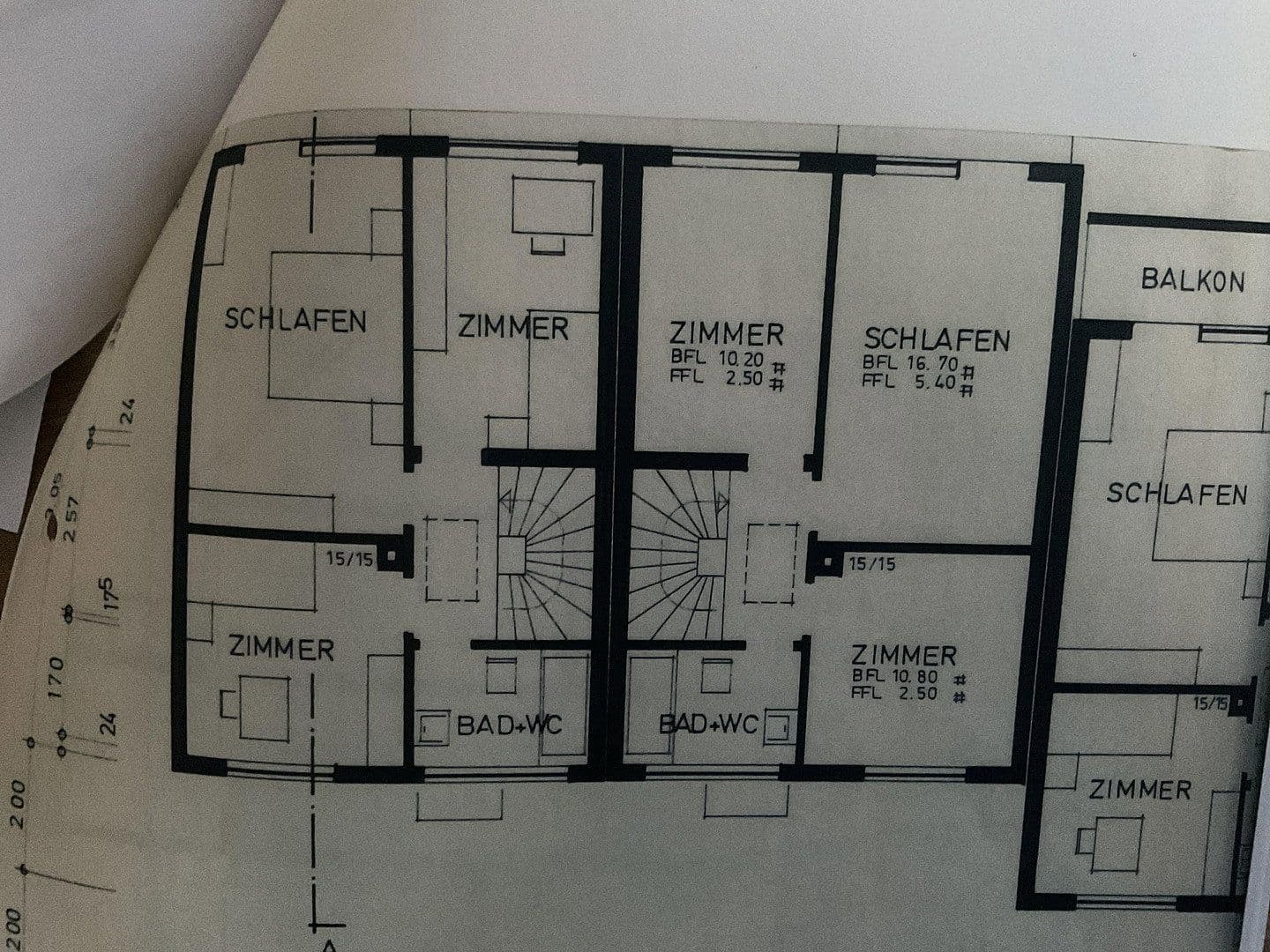 Prodej domu 115 m², pozemek 240 m², Weinsberg, Bádensko-Württembersko Prodej domu 115 m², pozemek 240 m², Weinsberg, Bádensko-Württembersko